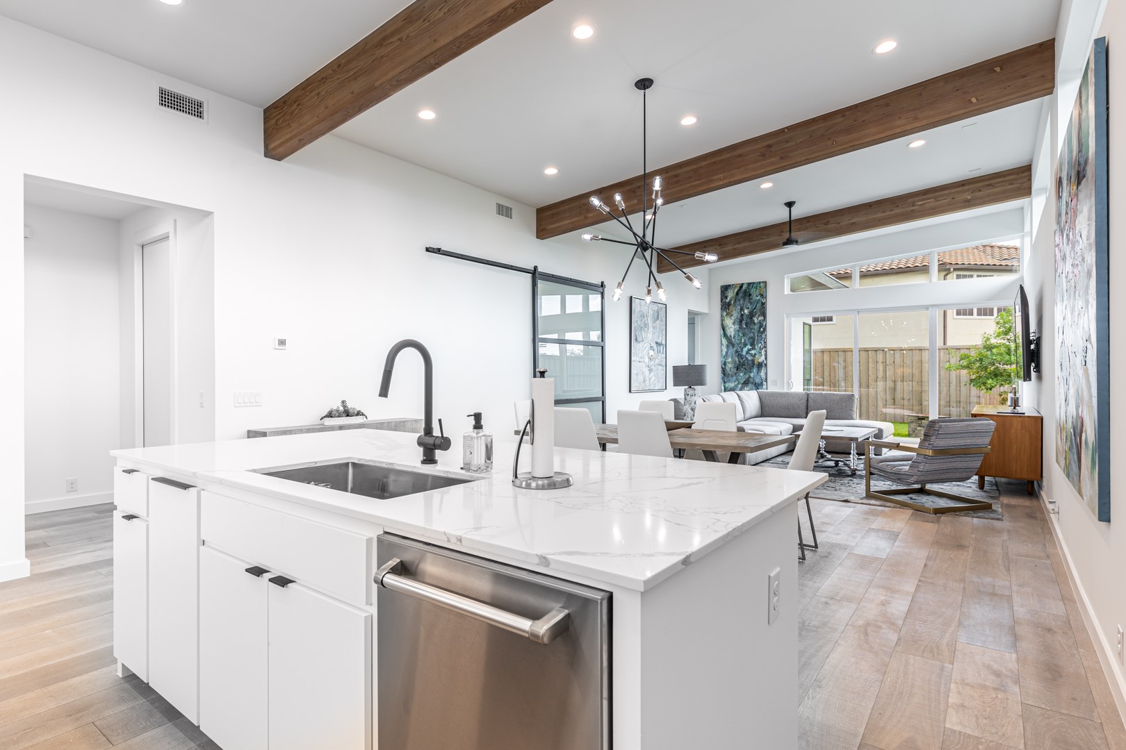 4202 Bonham Street Dallas TX 75229