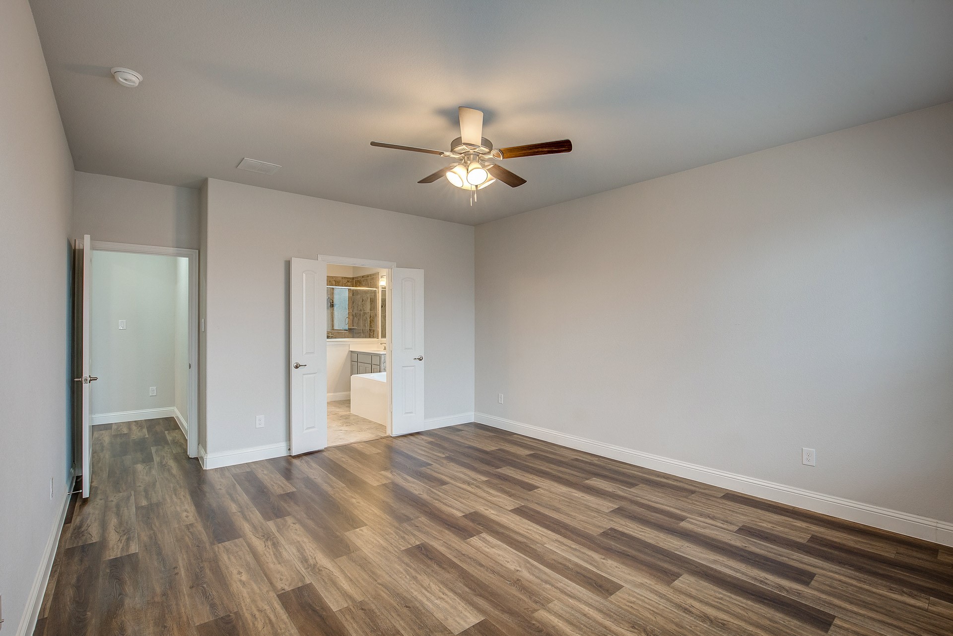 10320 Linger Lane Fort Worth TX 76244