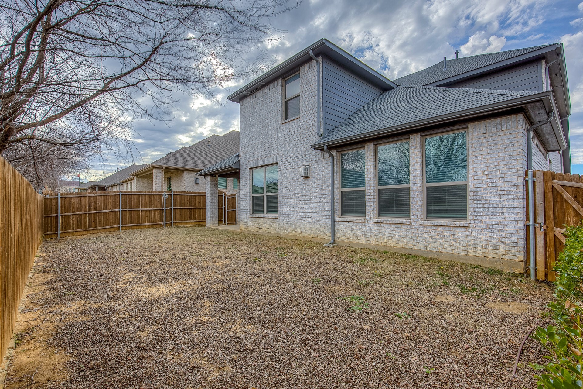 10320 Linger Lane Fort Worth TX 76244