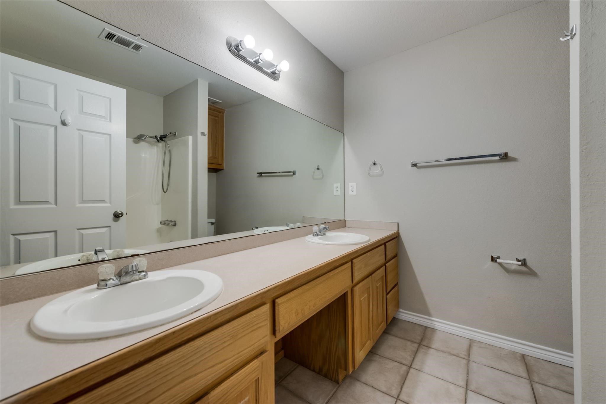 609 Houston Street Pottsboro TX 75076