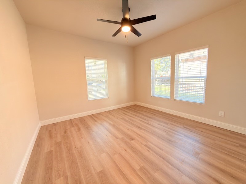 5214 Ash Lane Dallas TX 75223