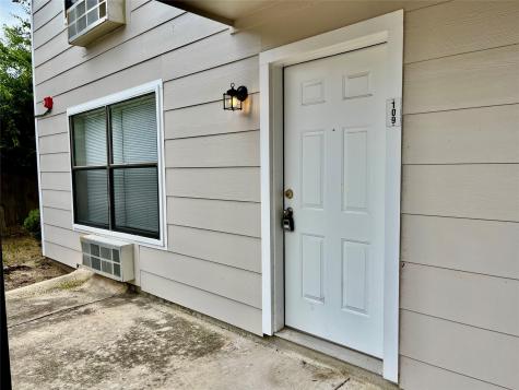 701 W Sycamore Street Denton TX 76201