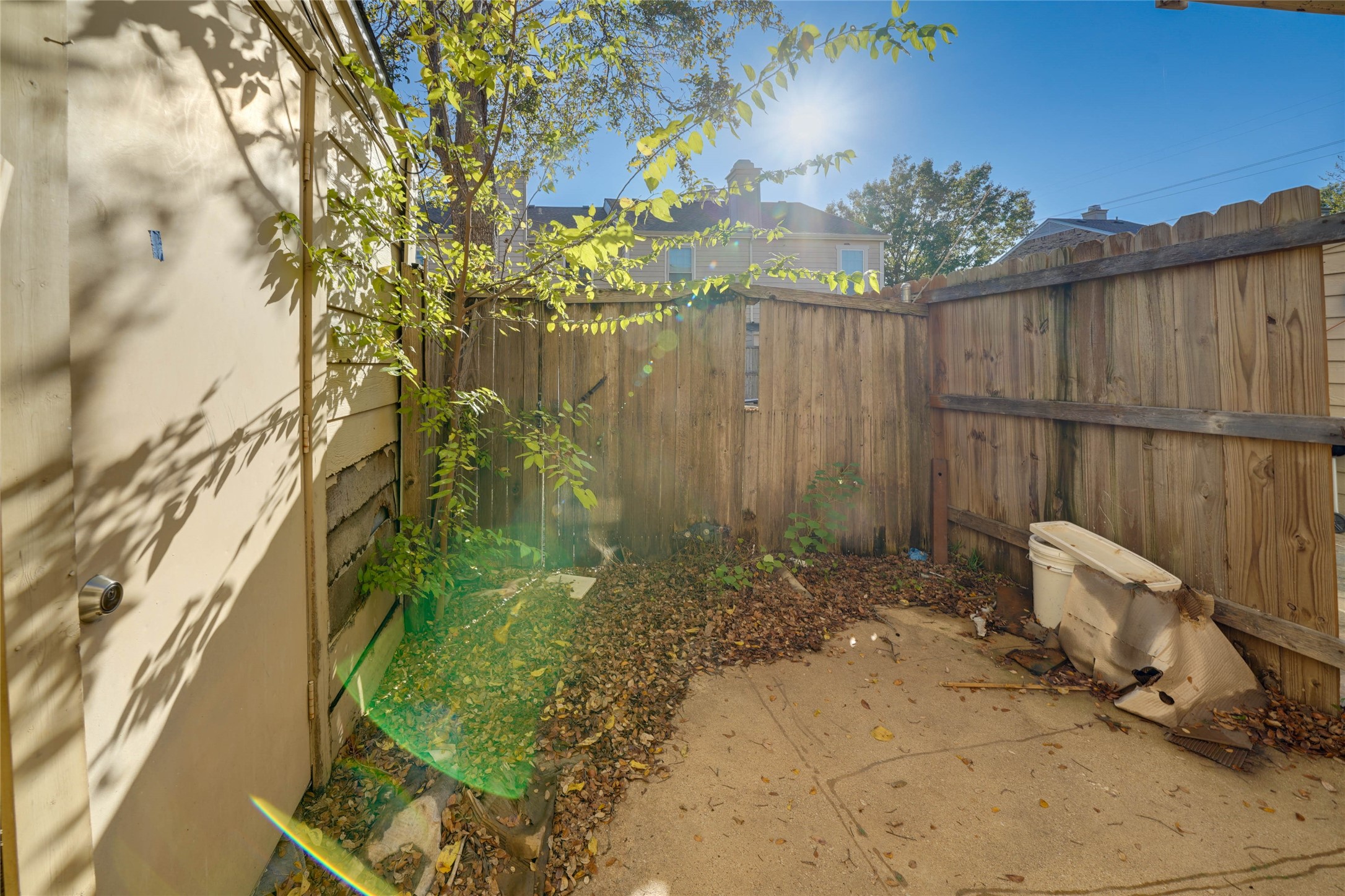 633 Carriagehouse Lane Garland TX 75040