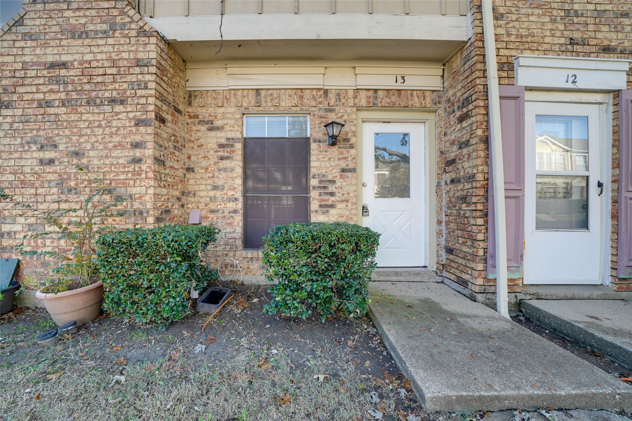 633 Carriagehouse Lane Garland TX 75040