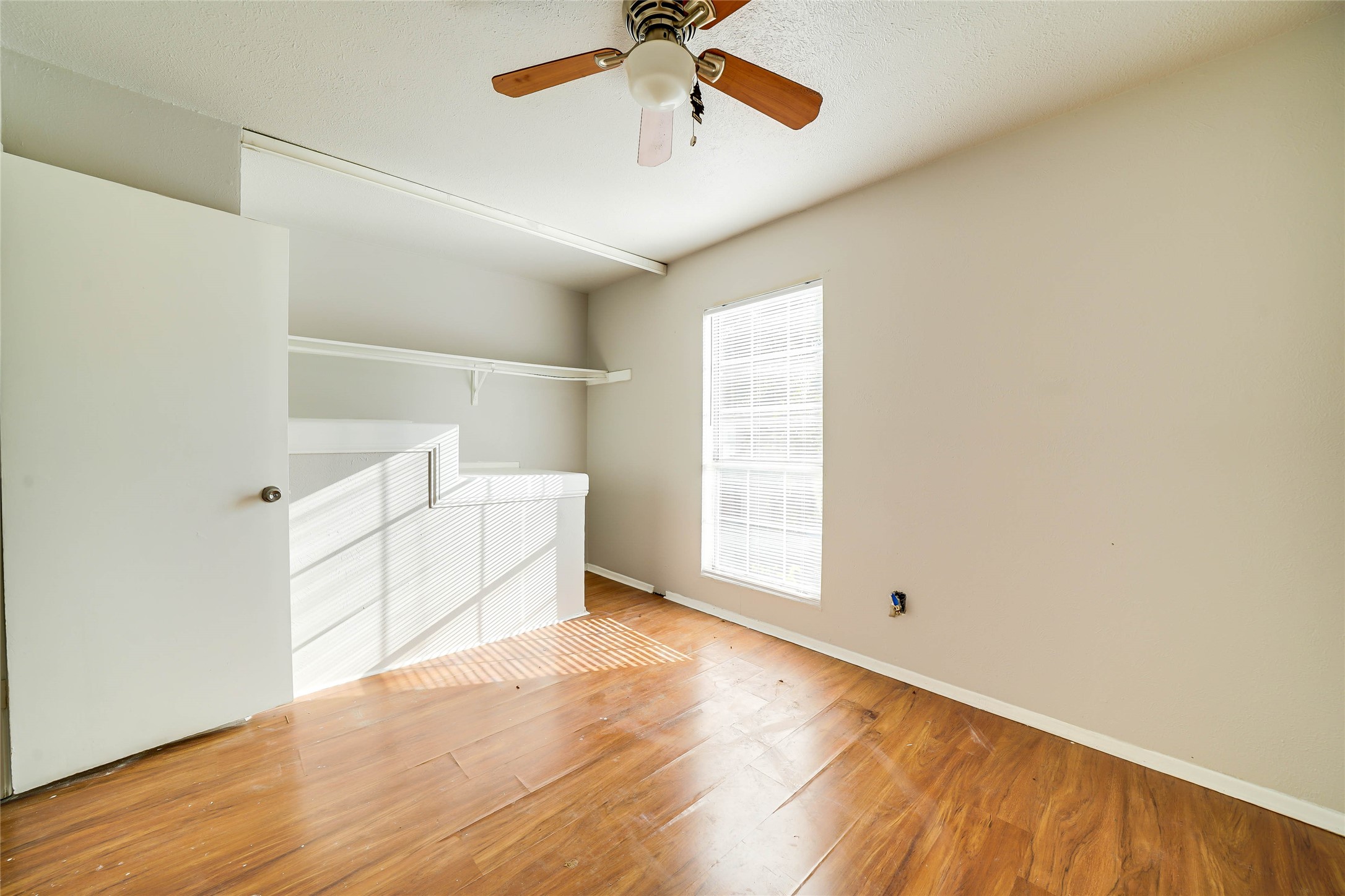 633 Carriagehouse Lane Garland TX 75040