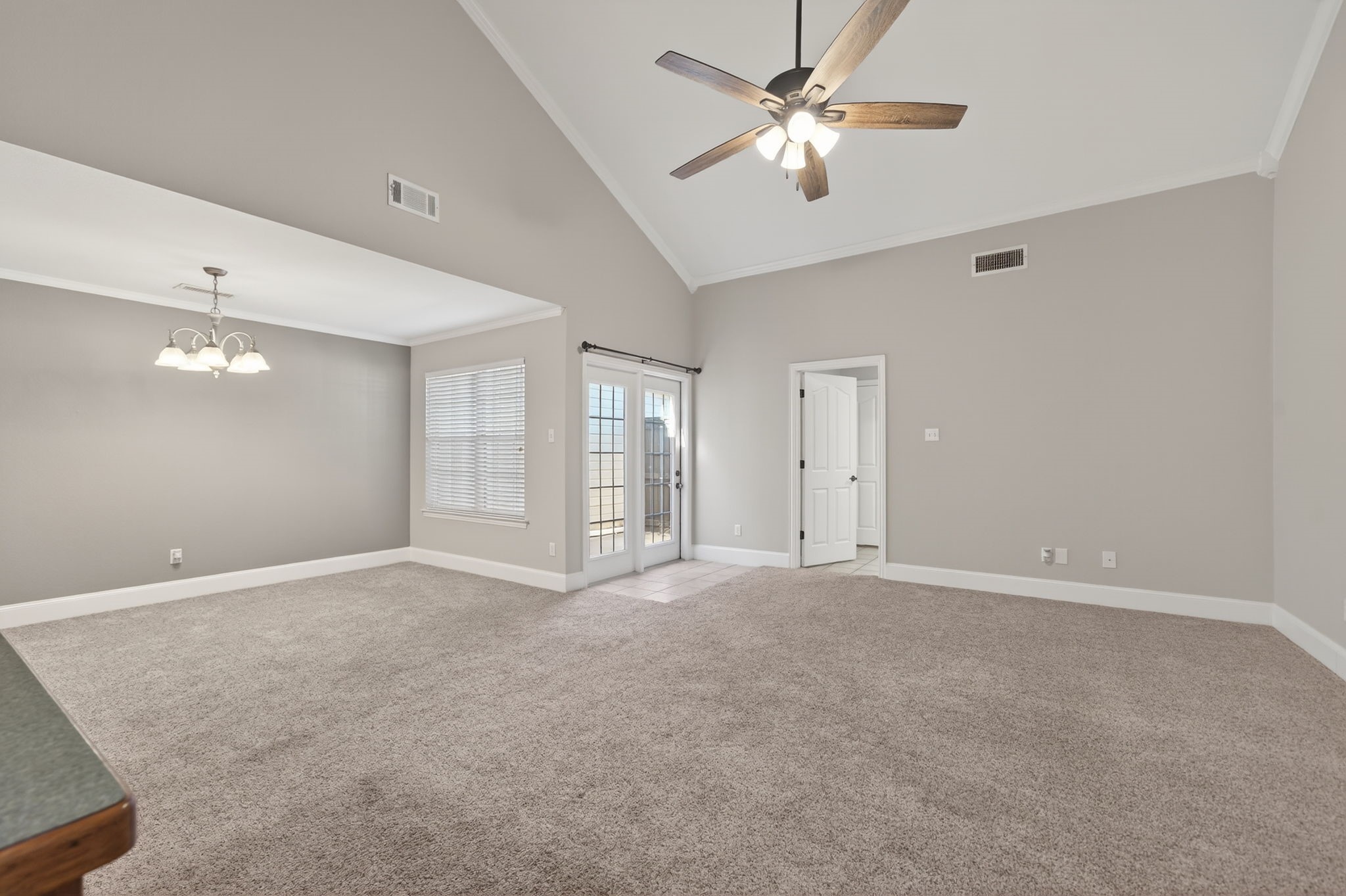 512 Oakridge Drive Greenville TX 75402