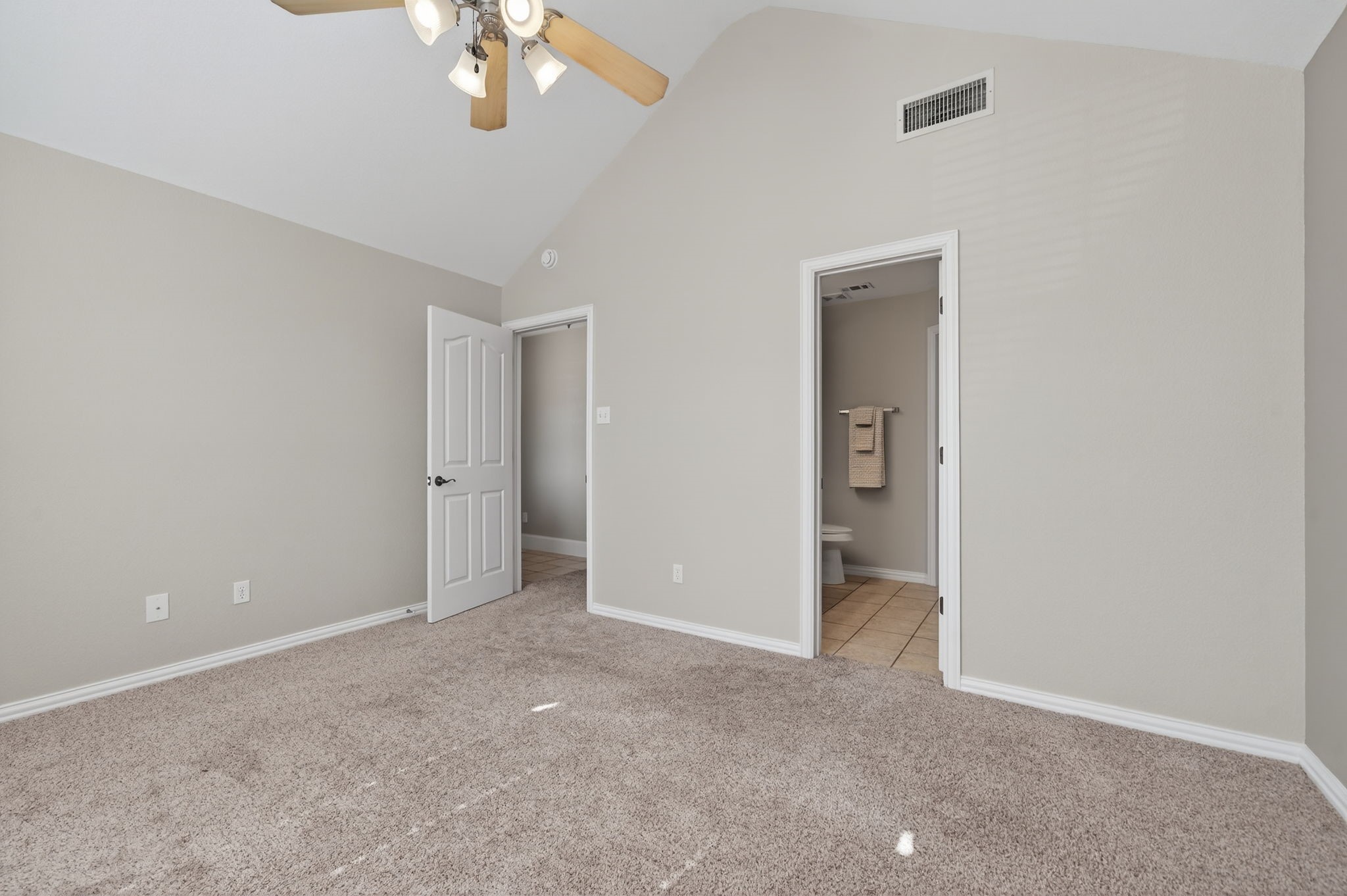 512 Oakridge Drive Greenville TX 75402