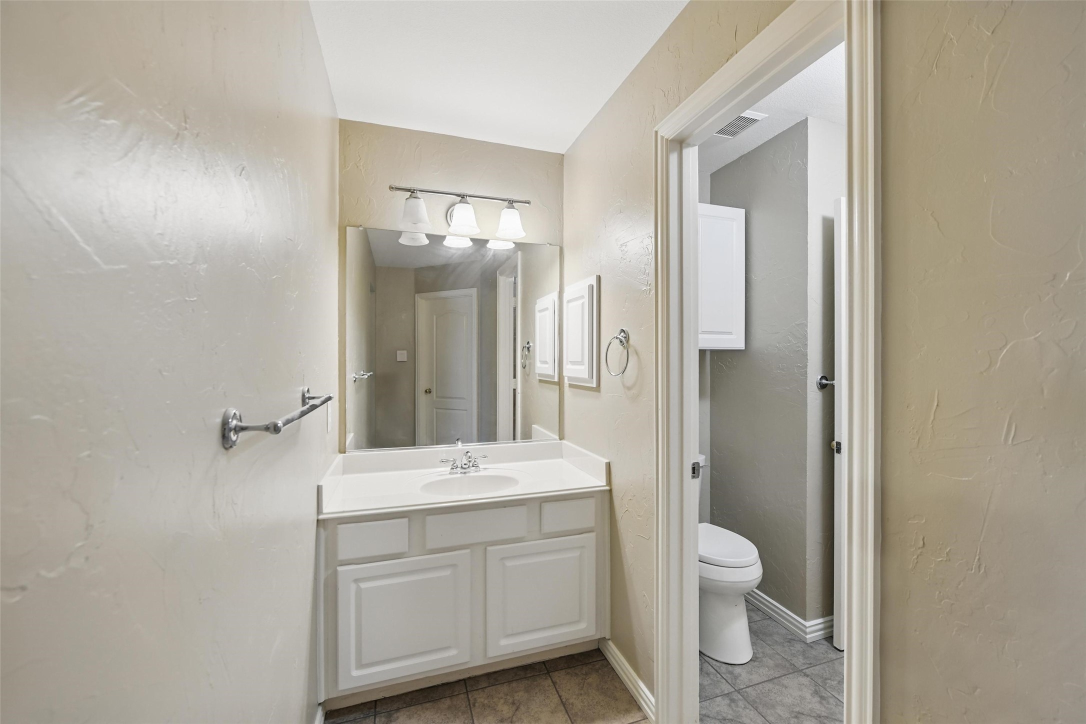1805 Southwicke Drive Flower Mound TX 75022
