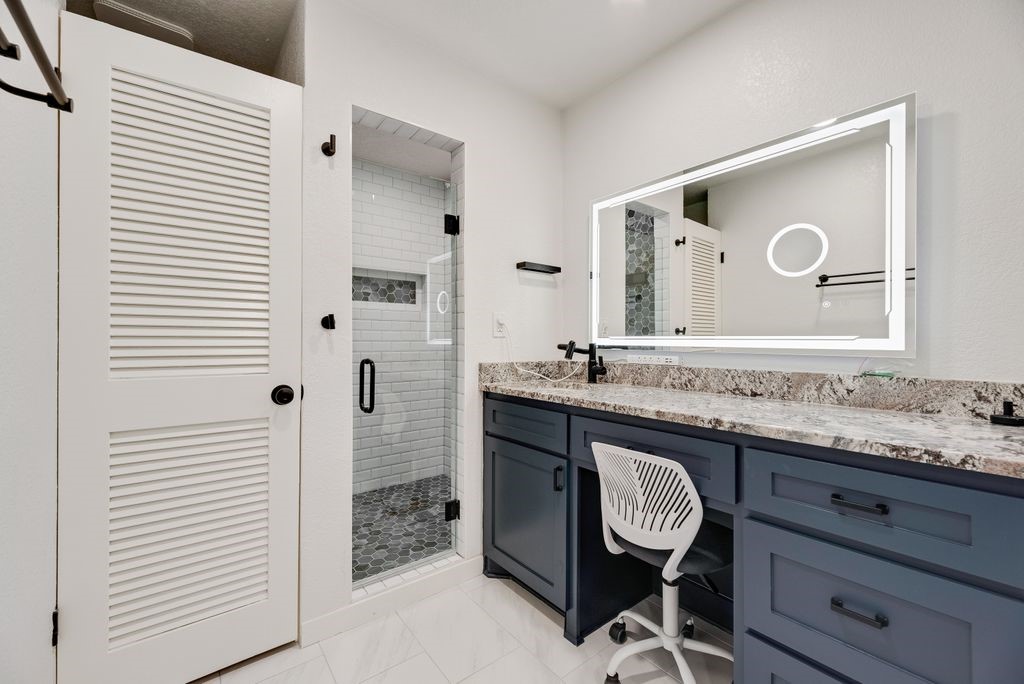 1019 Loch Lomond Drive Arlington TX 76012