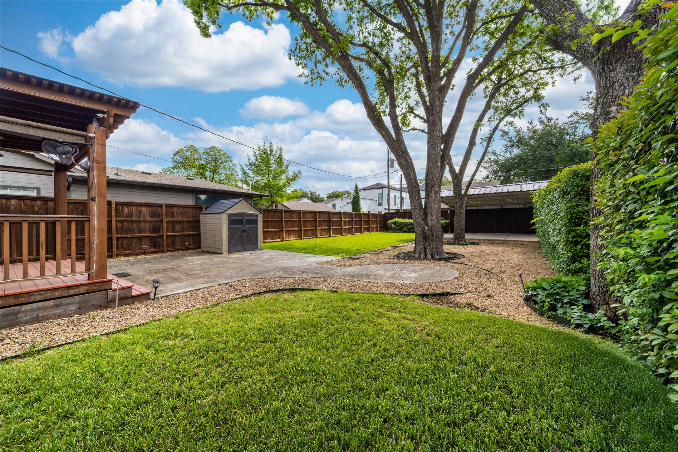 7302 Kenwell Street Dallas TX 75209