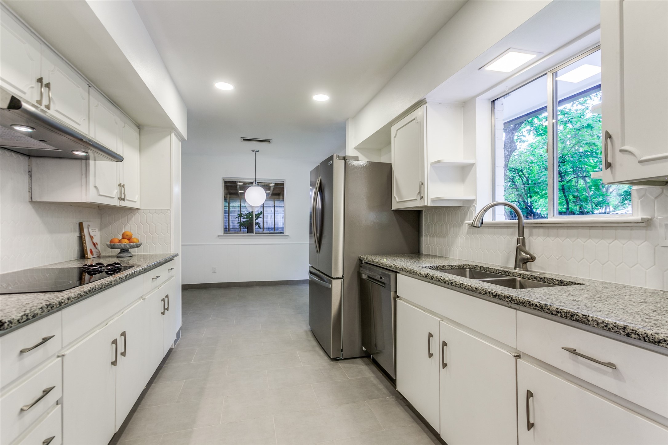2718 Running Brook Lane Dallas TX 75228