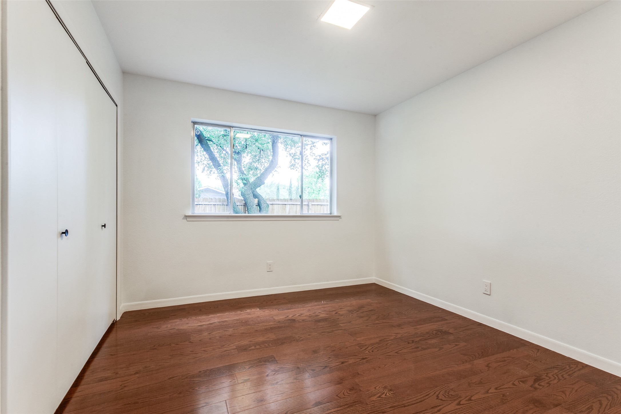 2718 Running Brook Lane Dallas TX 75228