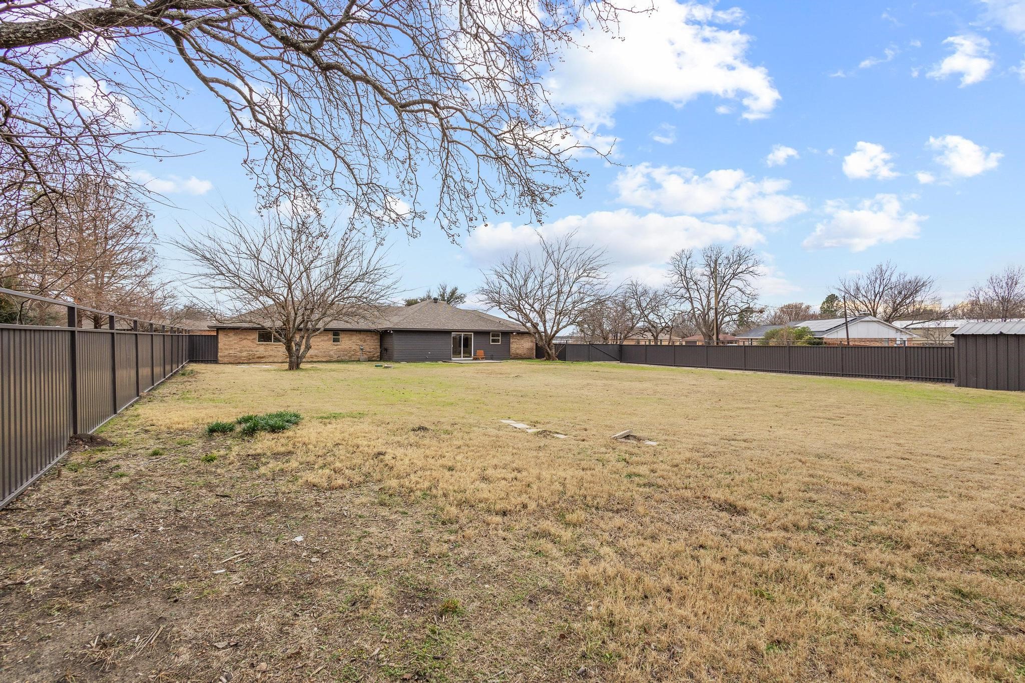 3327 Carriage Circle Sherman TX 75092