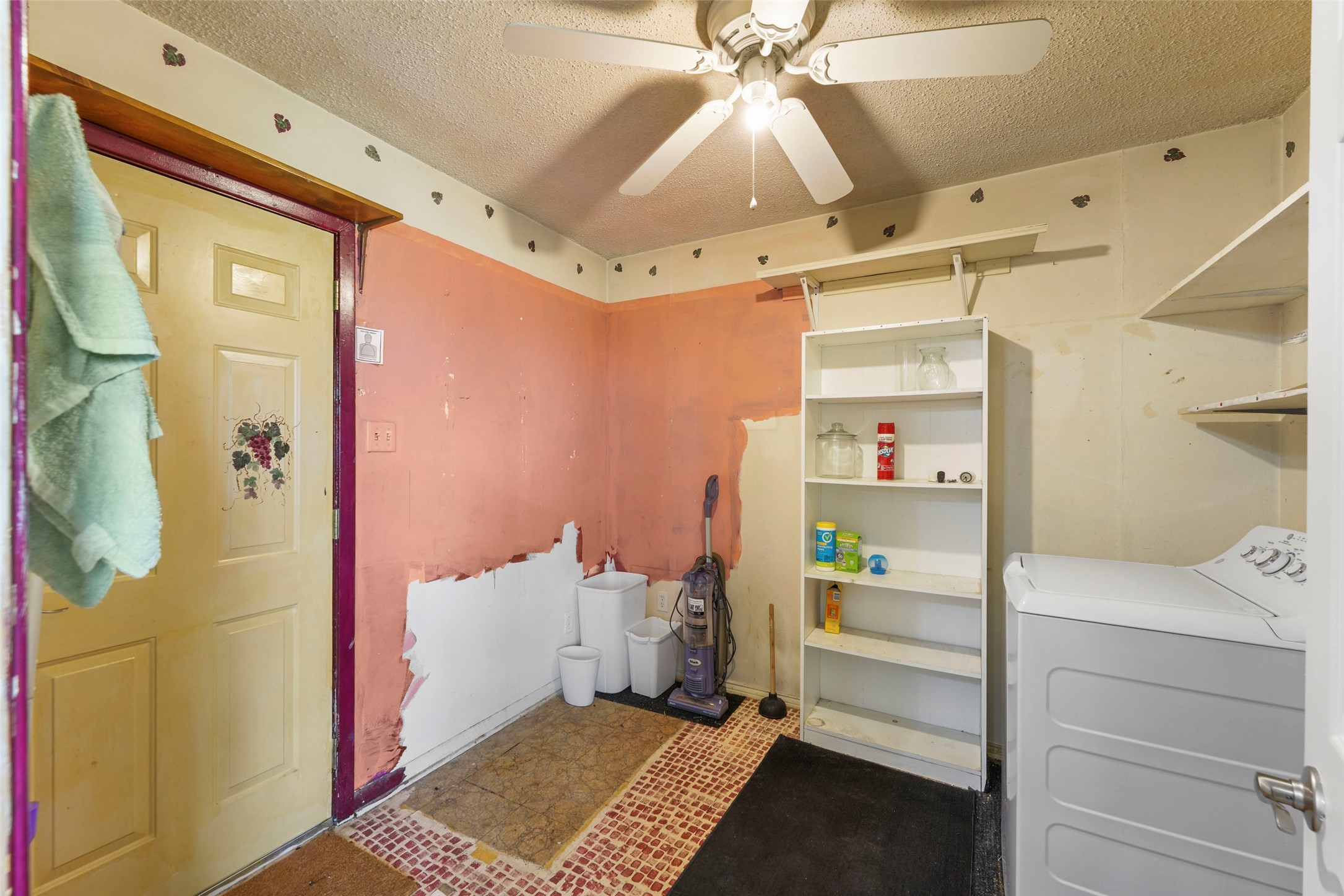411 Vz County Road 3609 Edgewood TX 75117
