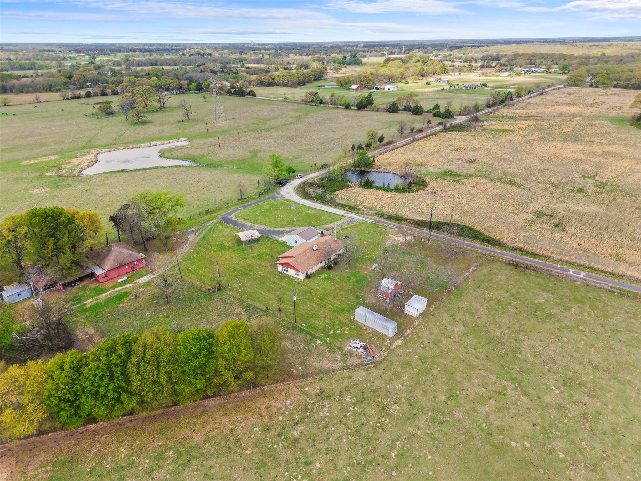 411 Vz County Road 3609 Edgewood TX 75117