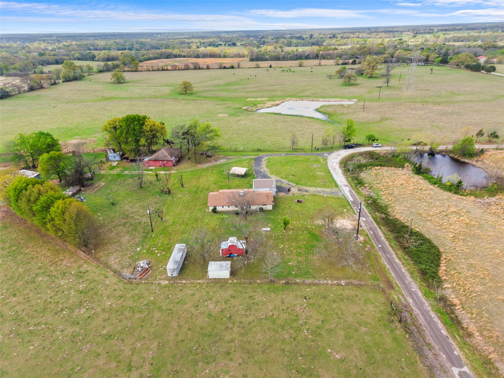 411 Vz County Road 3609 Edgewood TX 75117