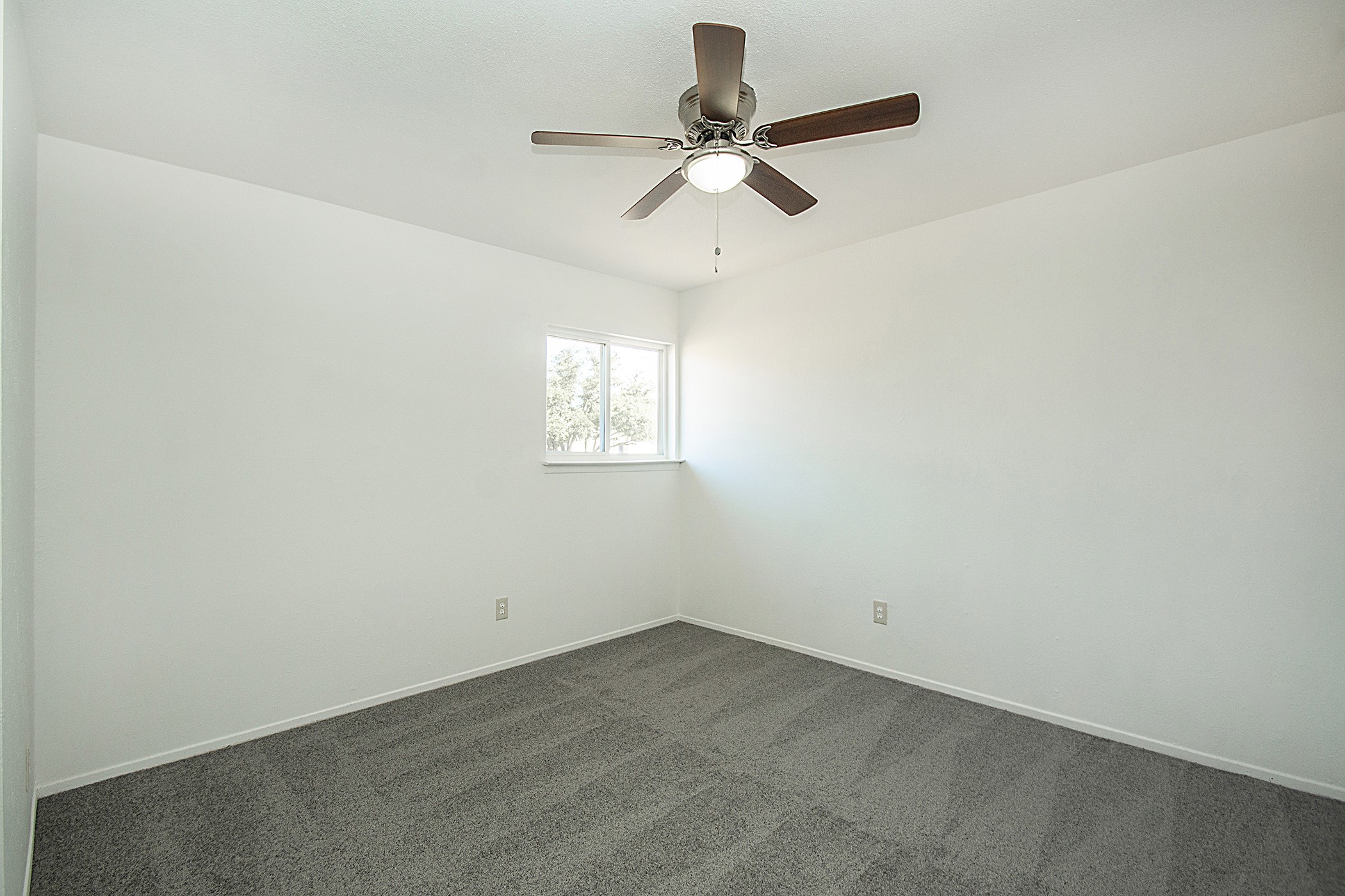 2611 Via Cordova Carrollton TX 75006