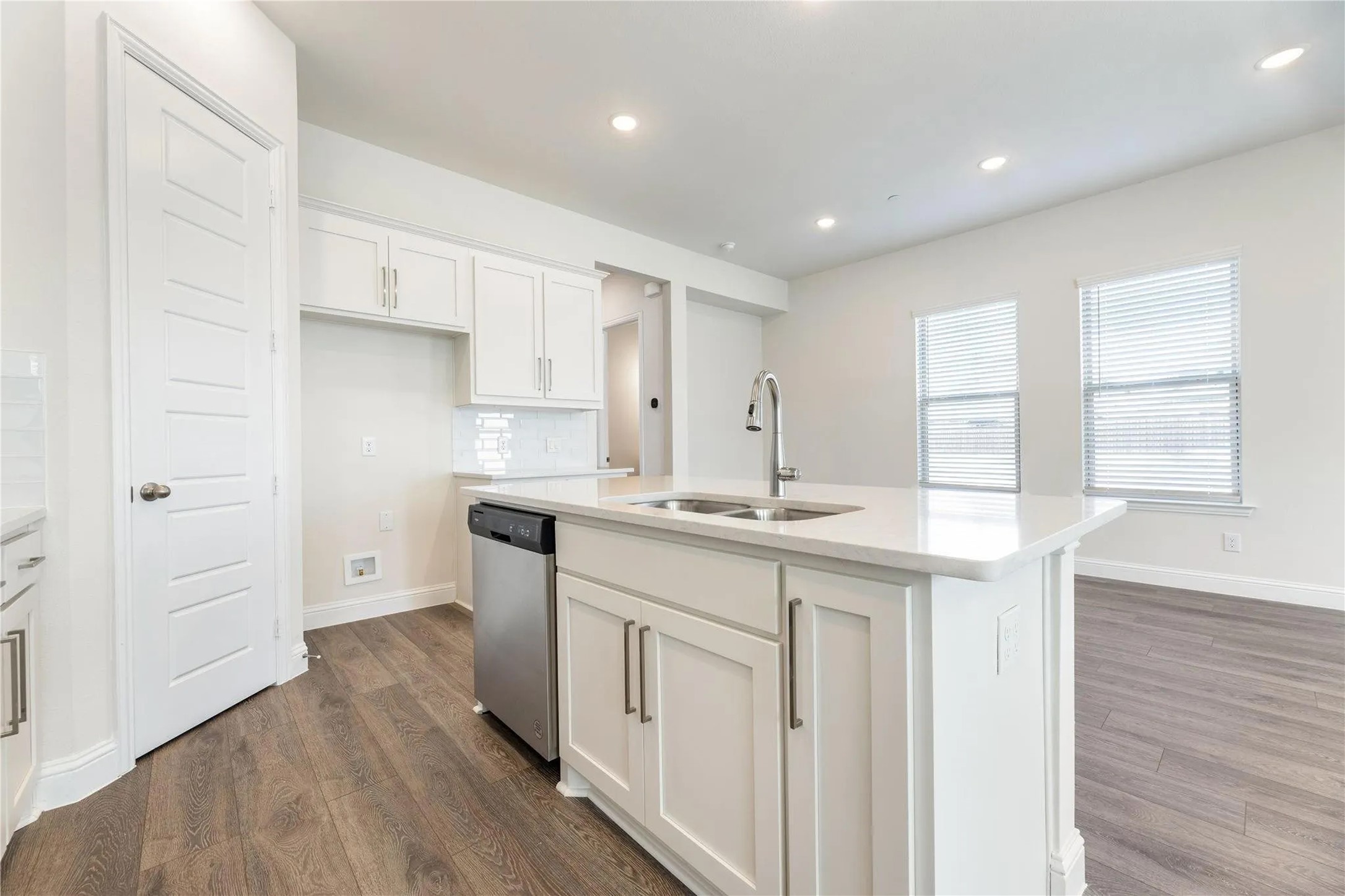 4704 Corriente Vista Lane Mckinney TX 75070