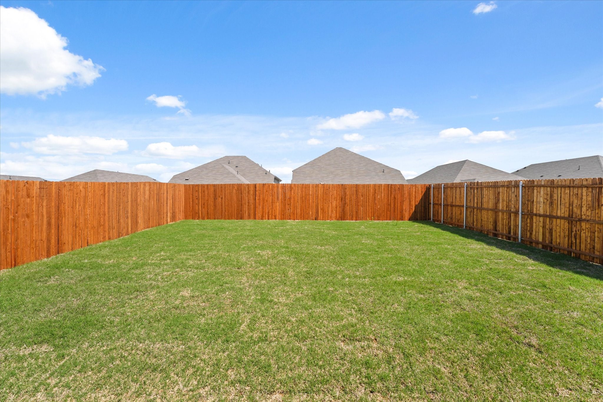 600 Ezra Mckinney TX 75069