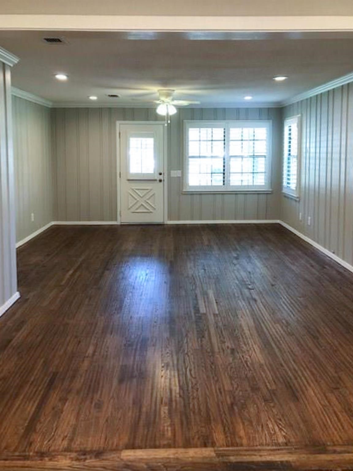 602 W 3rd Street Justin TX 76247