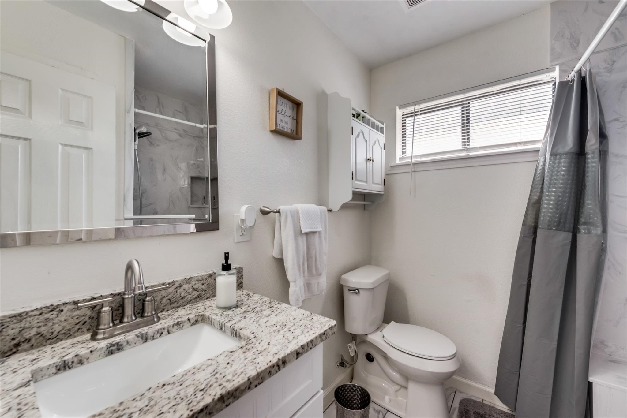 2000 Melissa Street Arlington TX 76010
