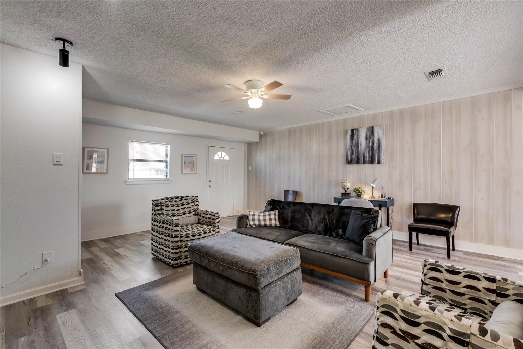 2000 Melissa Street Arlington TX 76010
