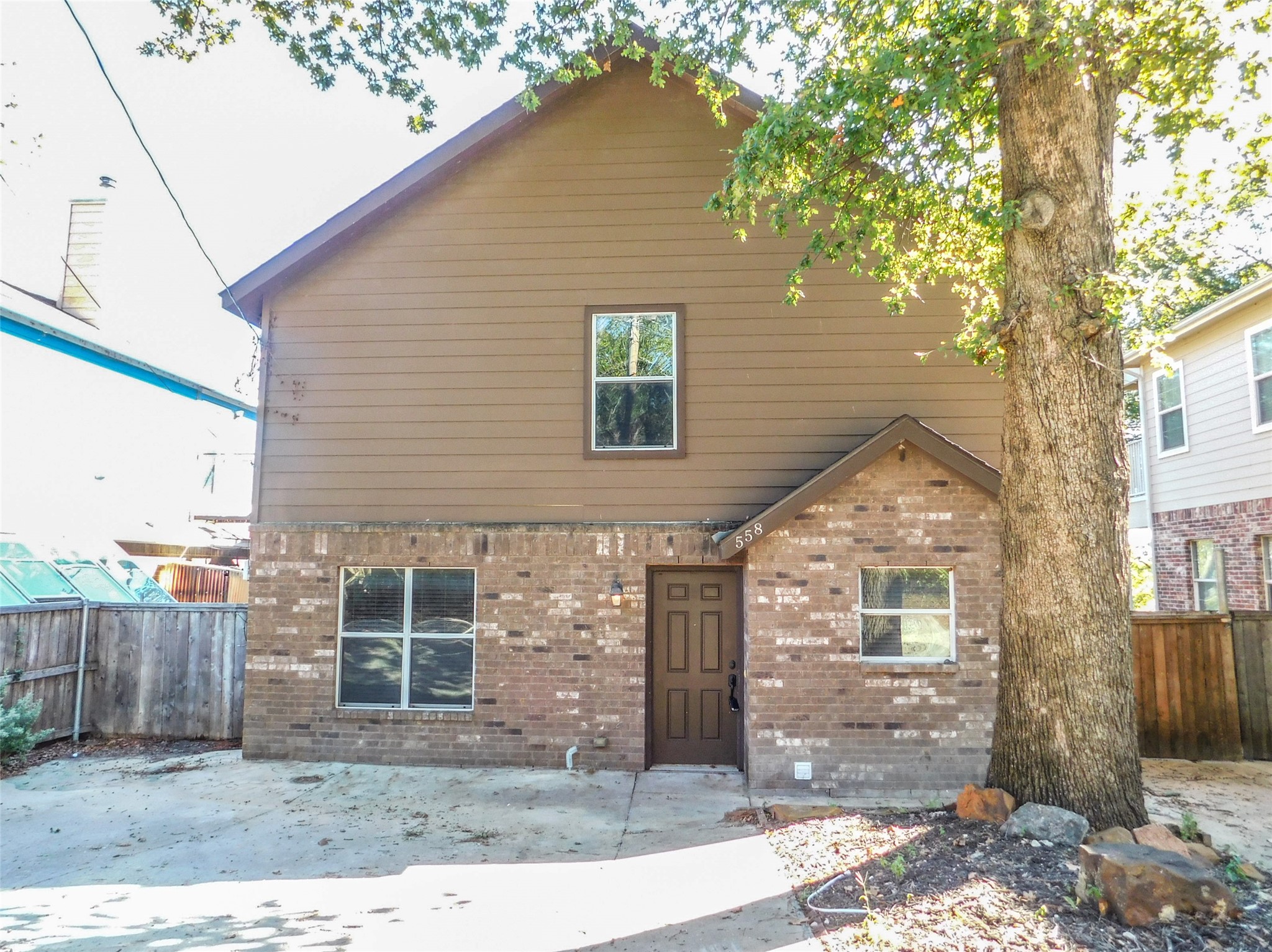 558 Jay Shady Shores TX 76208
