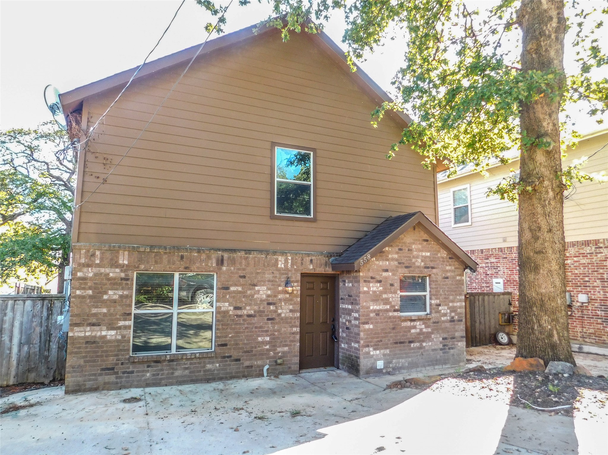 558 Jay Shady Shores TX 76208