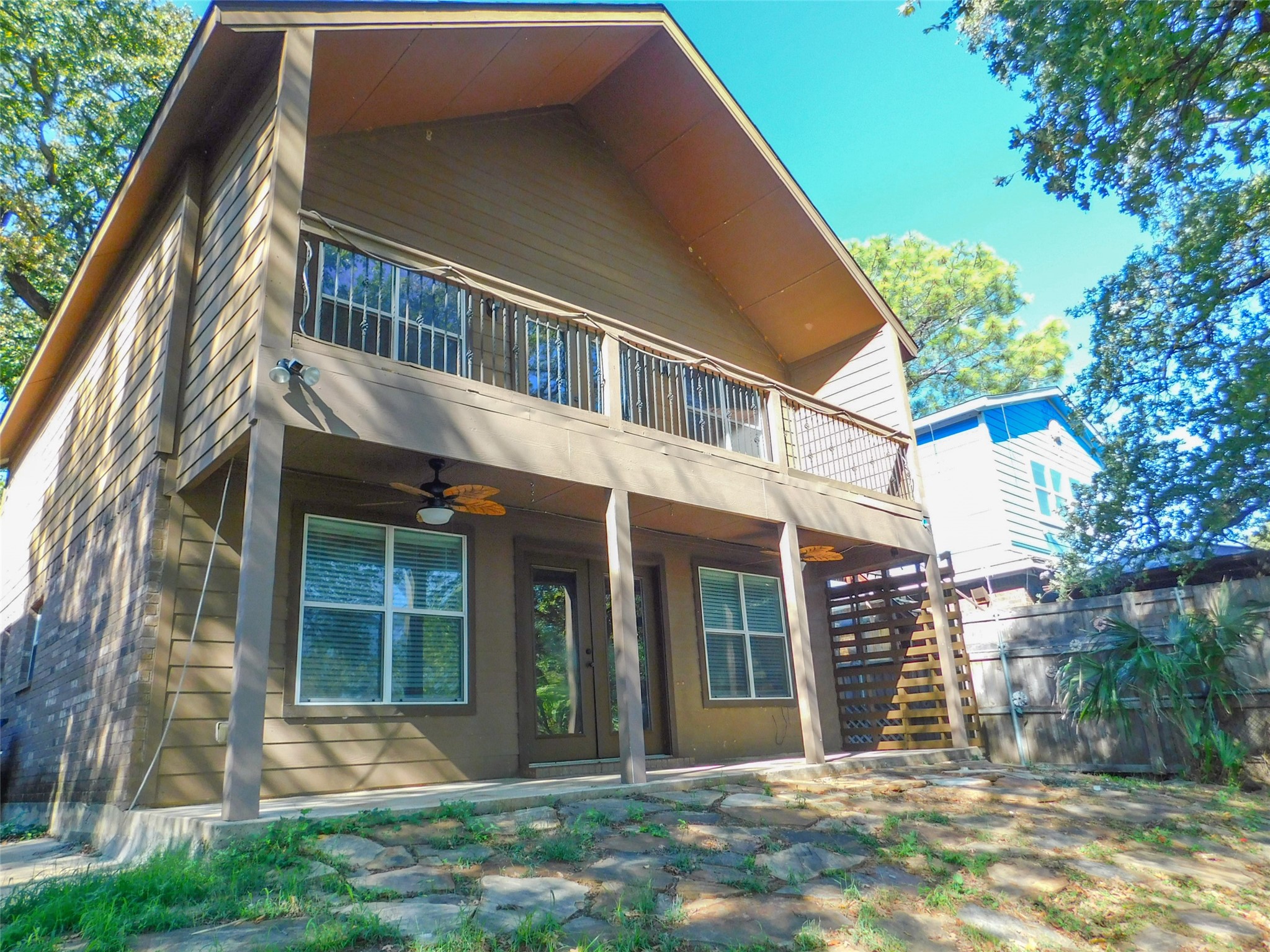 558 Jay Shady Shores TX 76208