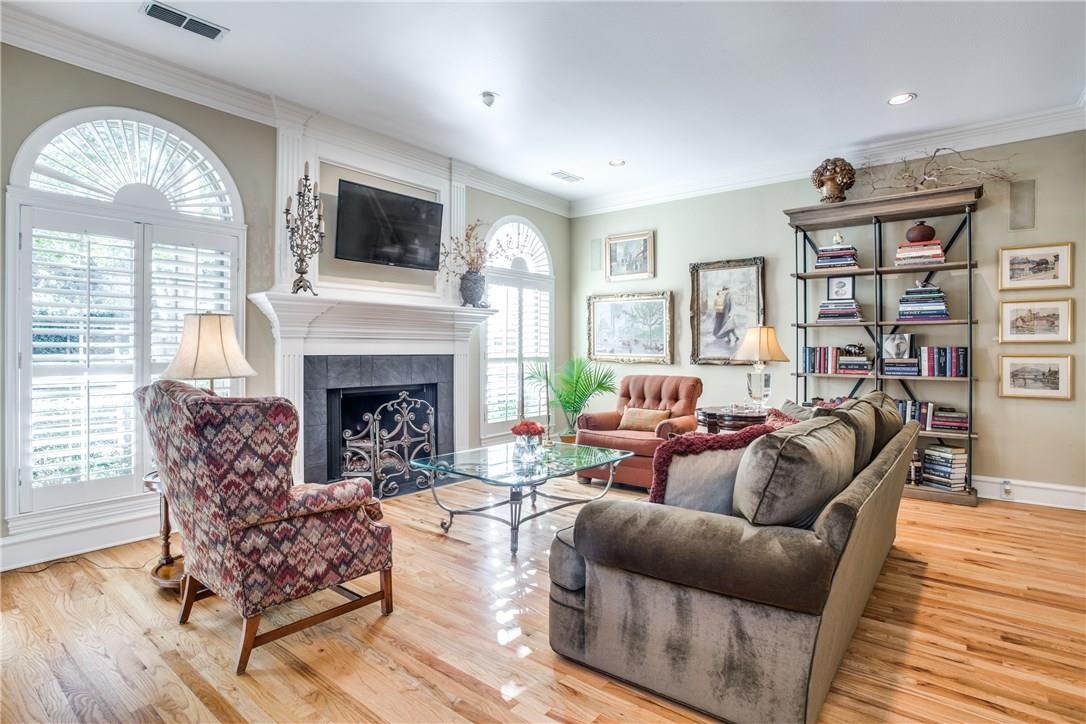 5927 Lindenshire Lane Dallas TX 75230