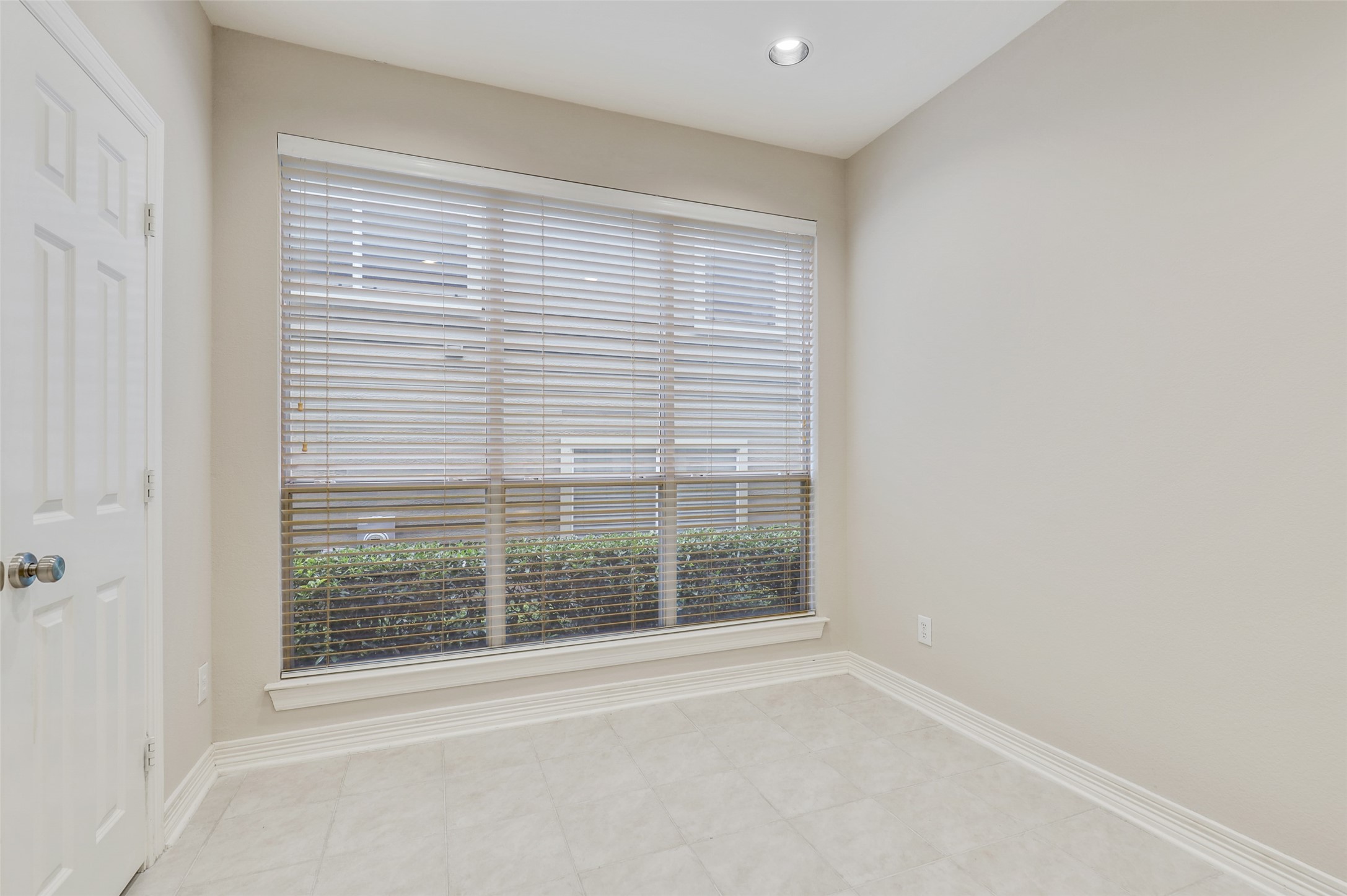 1007 W Bluff Street Fort Worth TX 76102