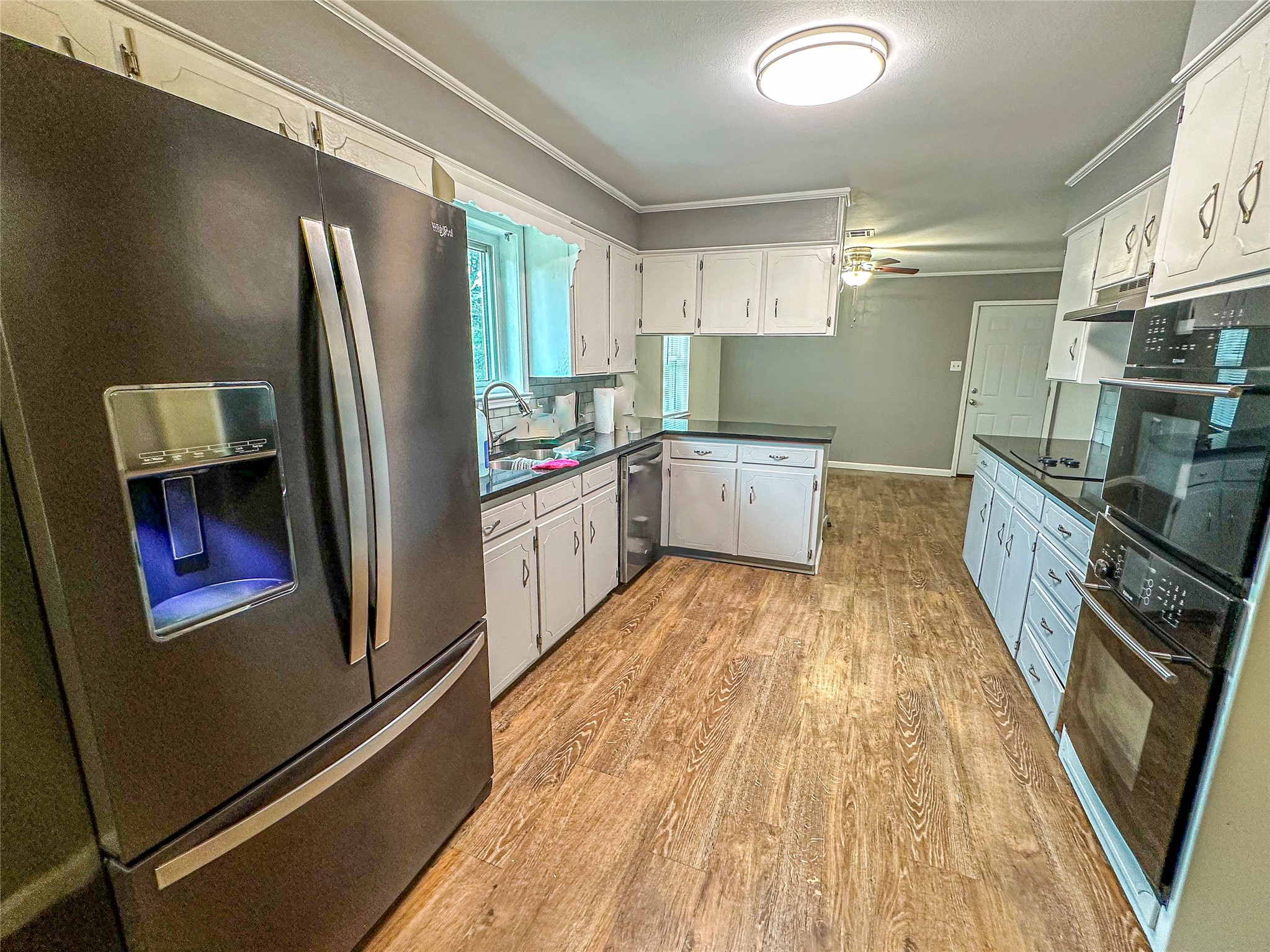 1125 Wedgewood Drive Woodway TX 76712