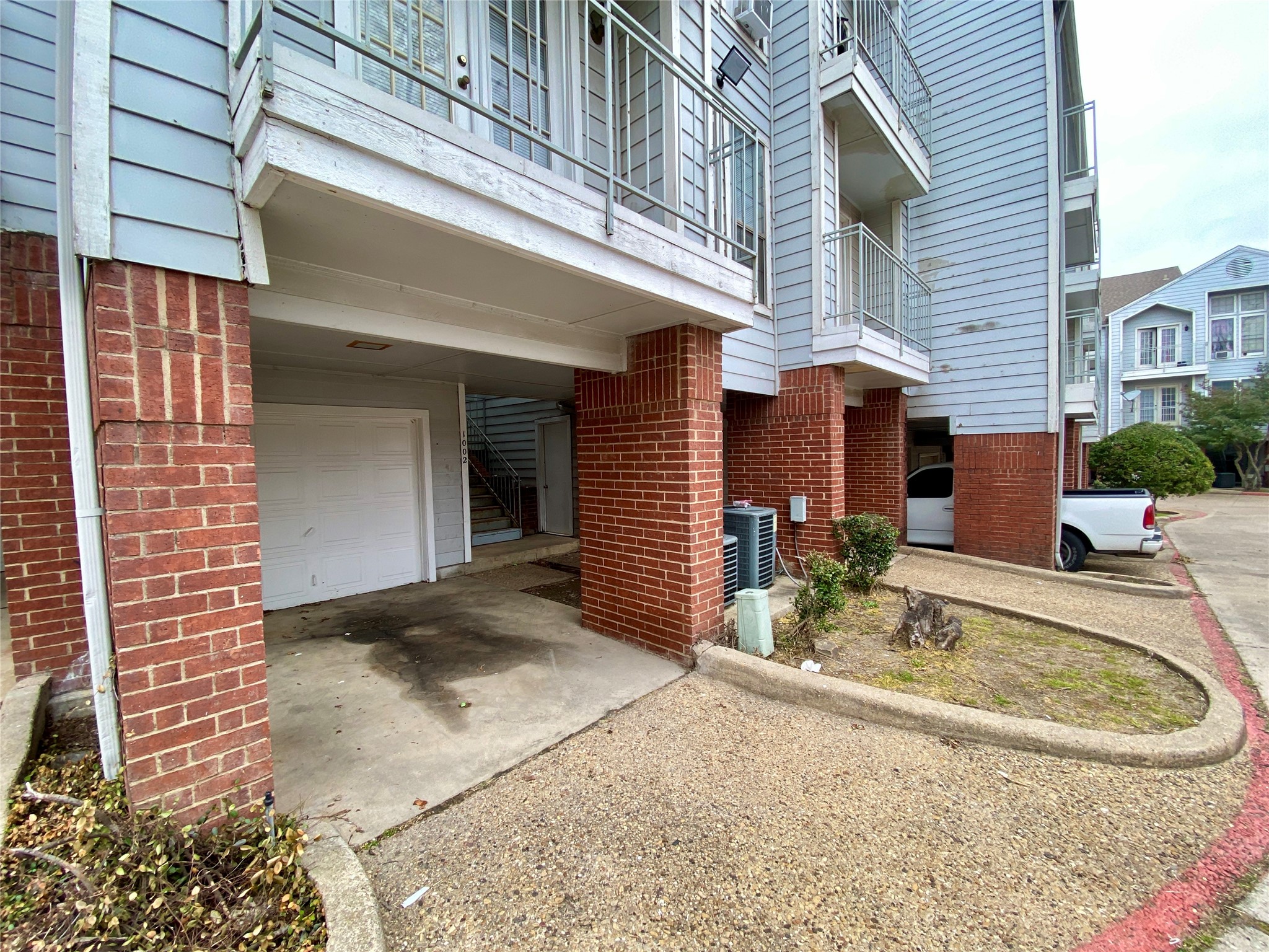 9823 Summerwood Circle Dallas TX 75243