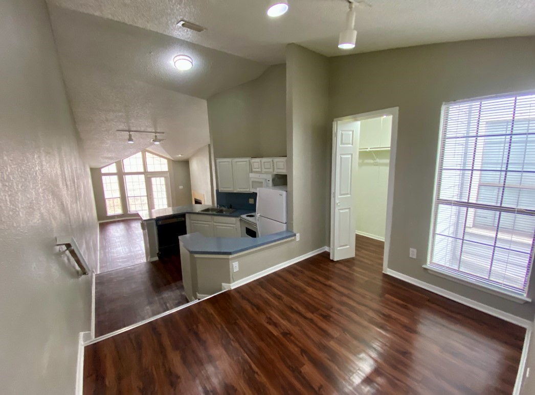 9823 Summerwood Circle Dallas TX 75243
