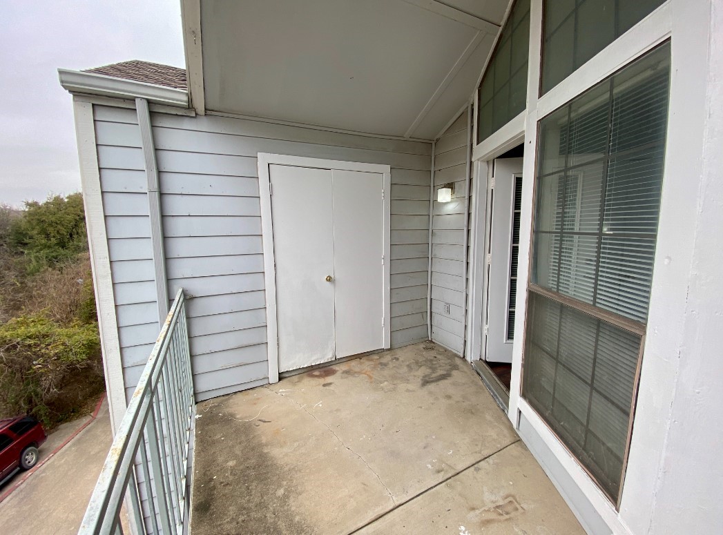 9823 Summerwood Circle Dallas TX 75243
