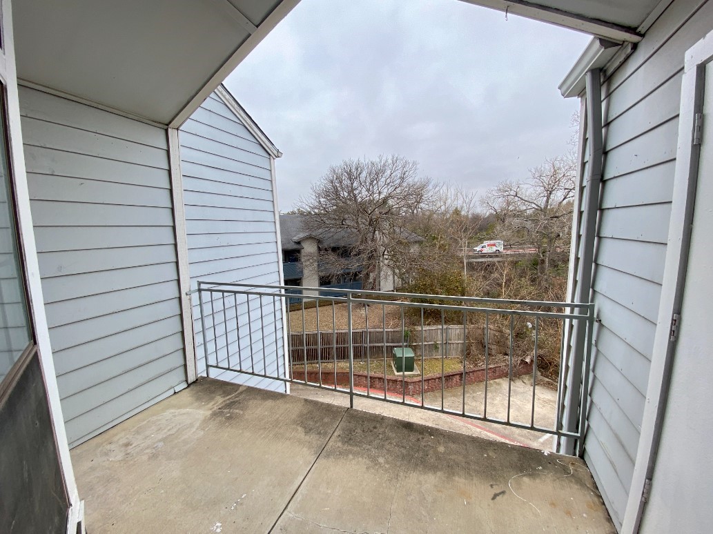 9823 Summerwood Circle Dallas TX 75243