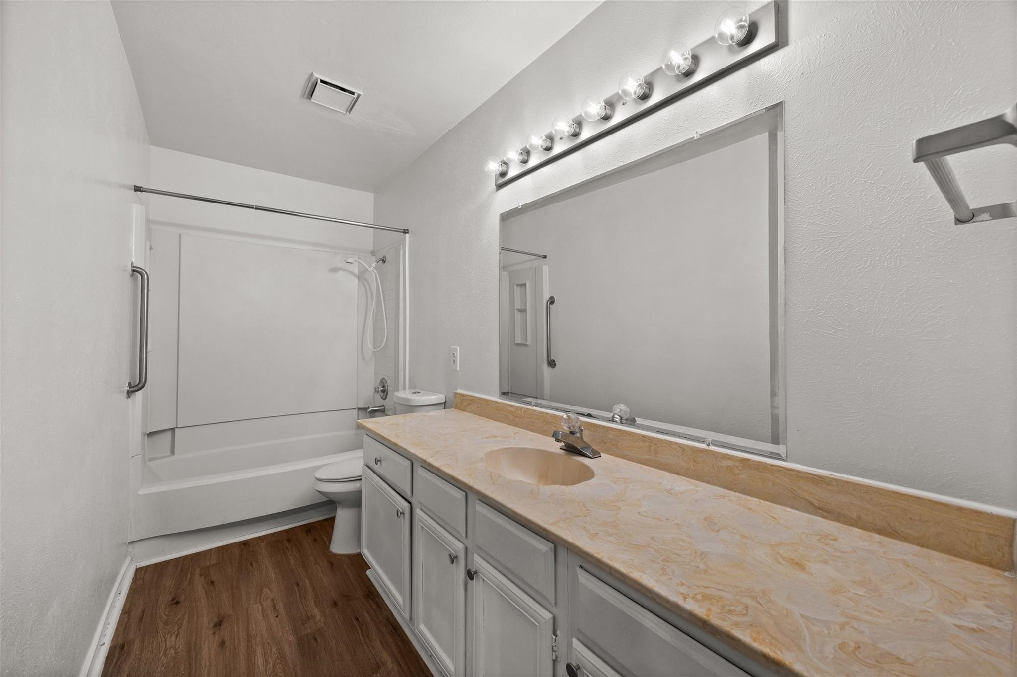 5902 Marvin Loving Drive Garland TX 75043
