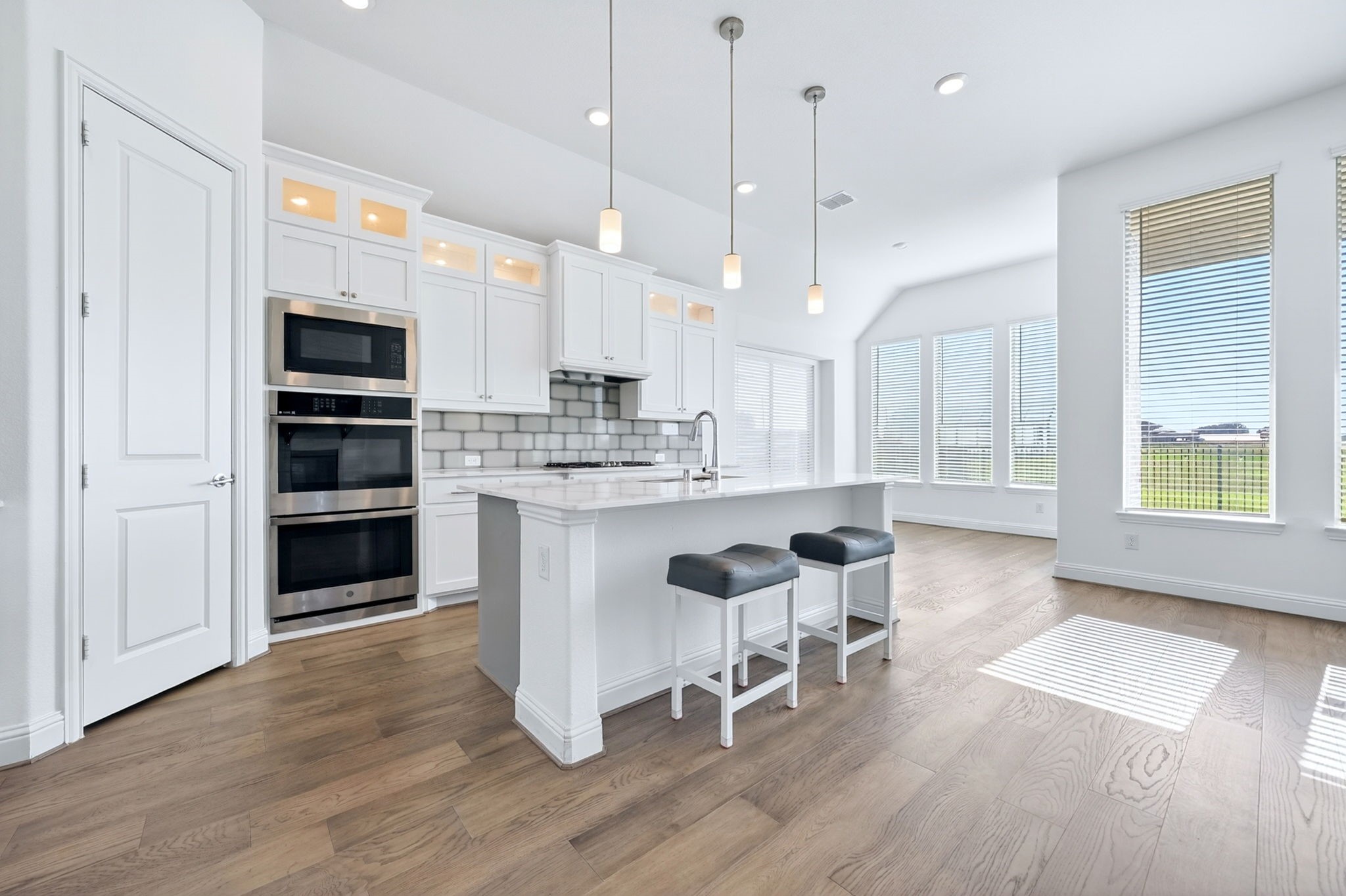 17311 Texas Pistache Drive Dallas TX 75252