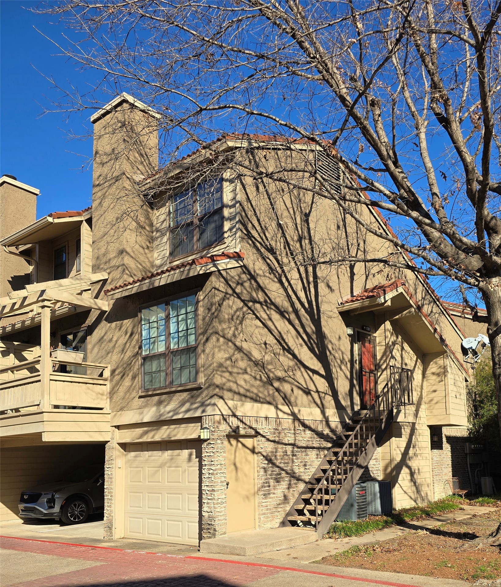 5200 Martel Avenue Dallas TX 75206