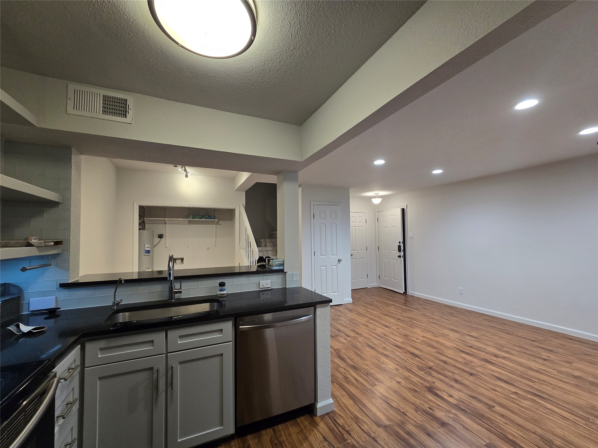 5200 Martel Avenue Dallas TX 75206