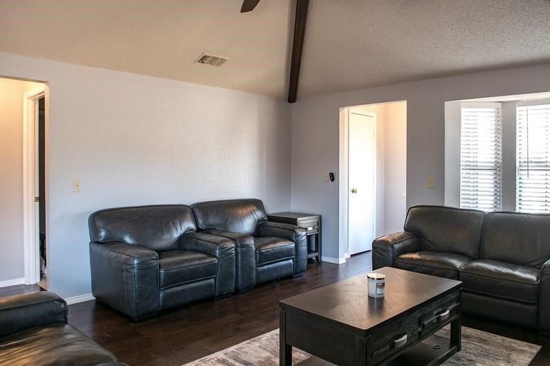 1100 Wimbledon Lane Plano TX 75075