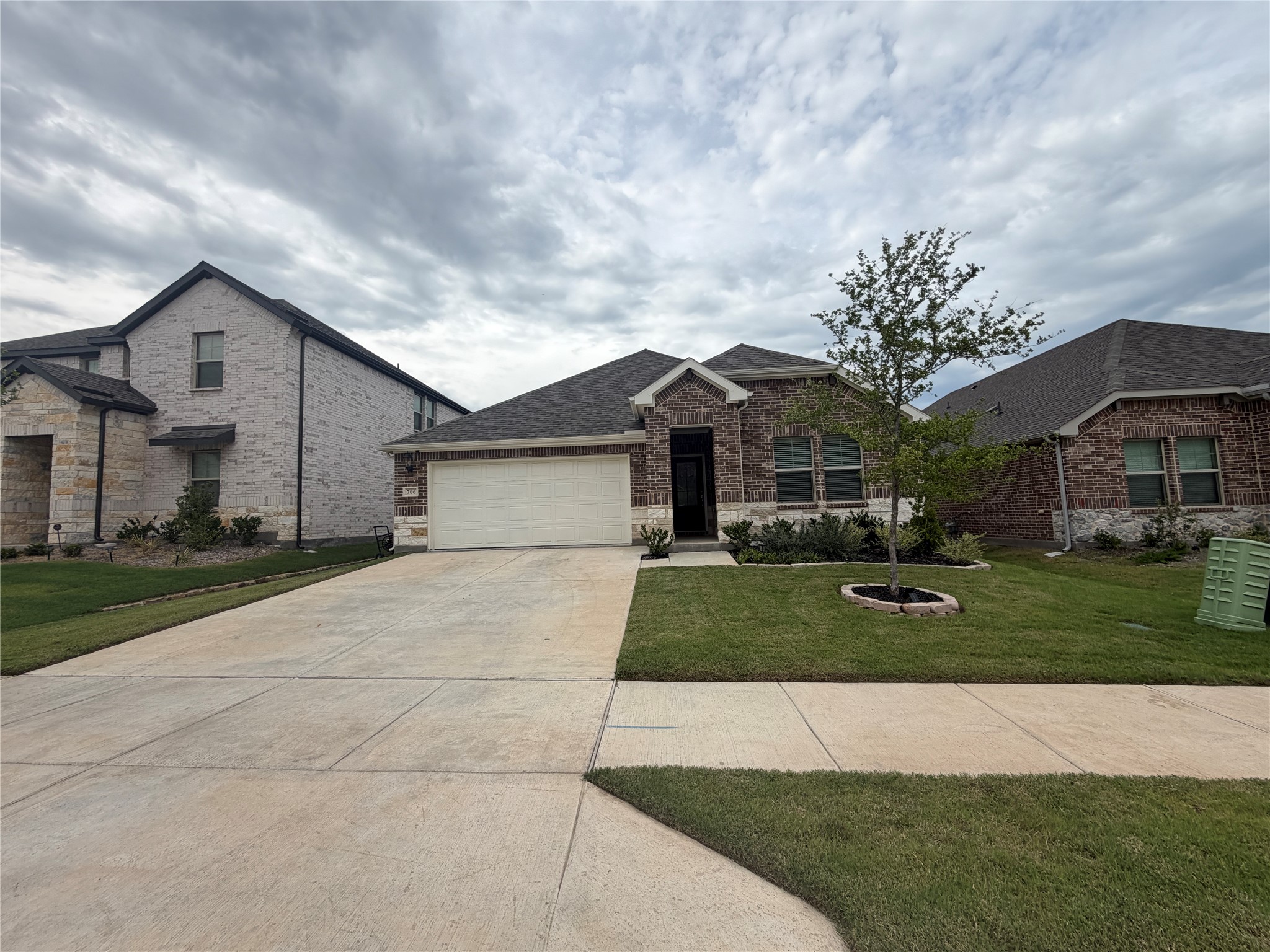 706 Easthill Drive Princeton TX 75071