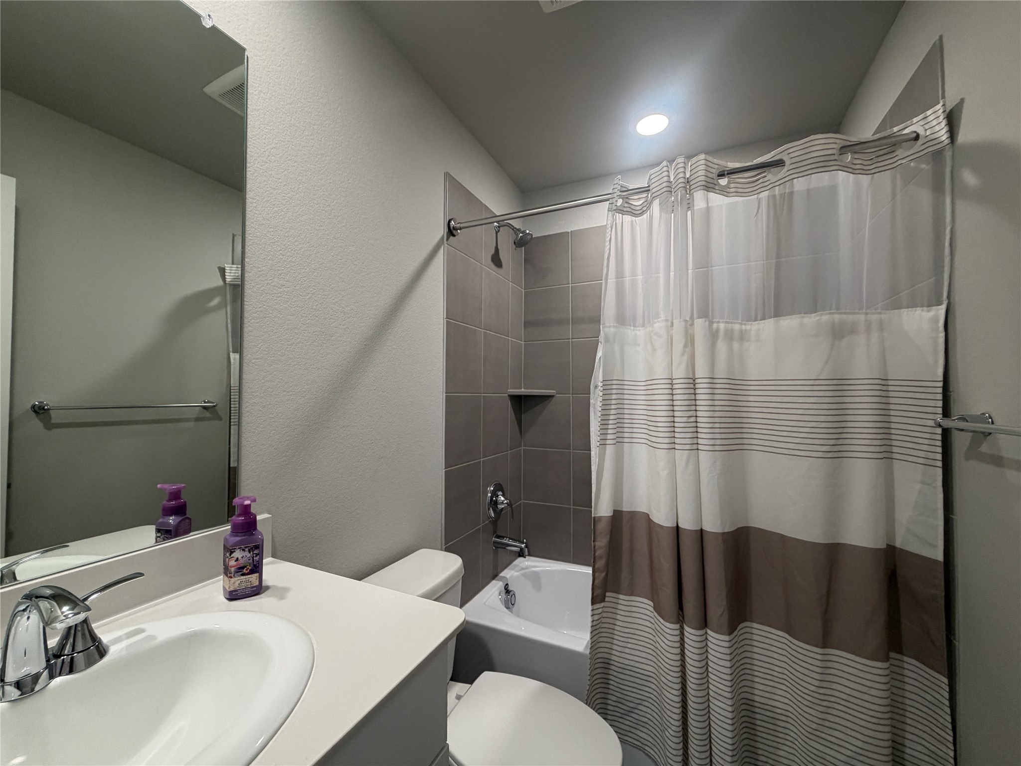 706 Easthill Drive Princeton TX 75071