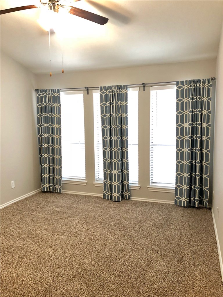 714 E Wall Street Grapevine TX 76051
