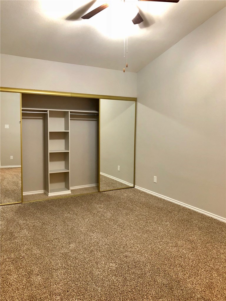 714 E Wall Street Grapevine TX 76051
