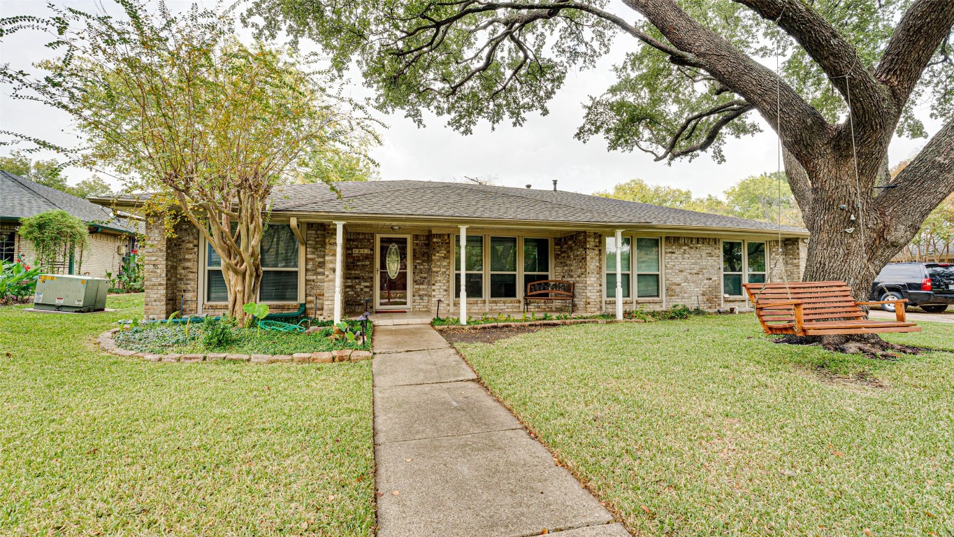2817 Pinehurst Drive Plano TX 75075