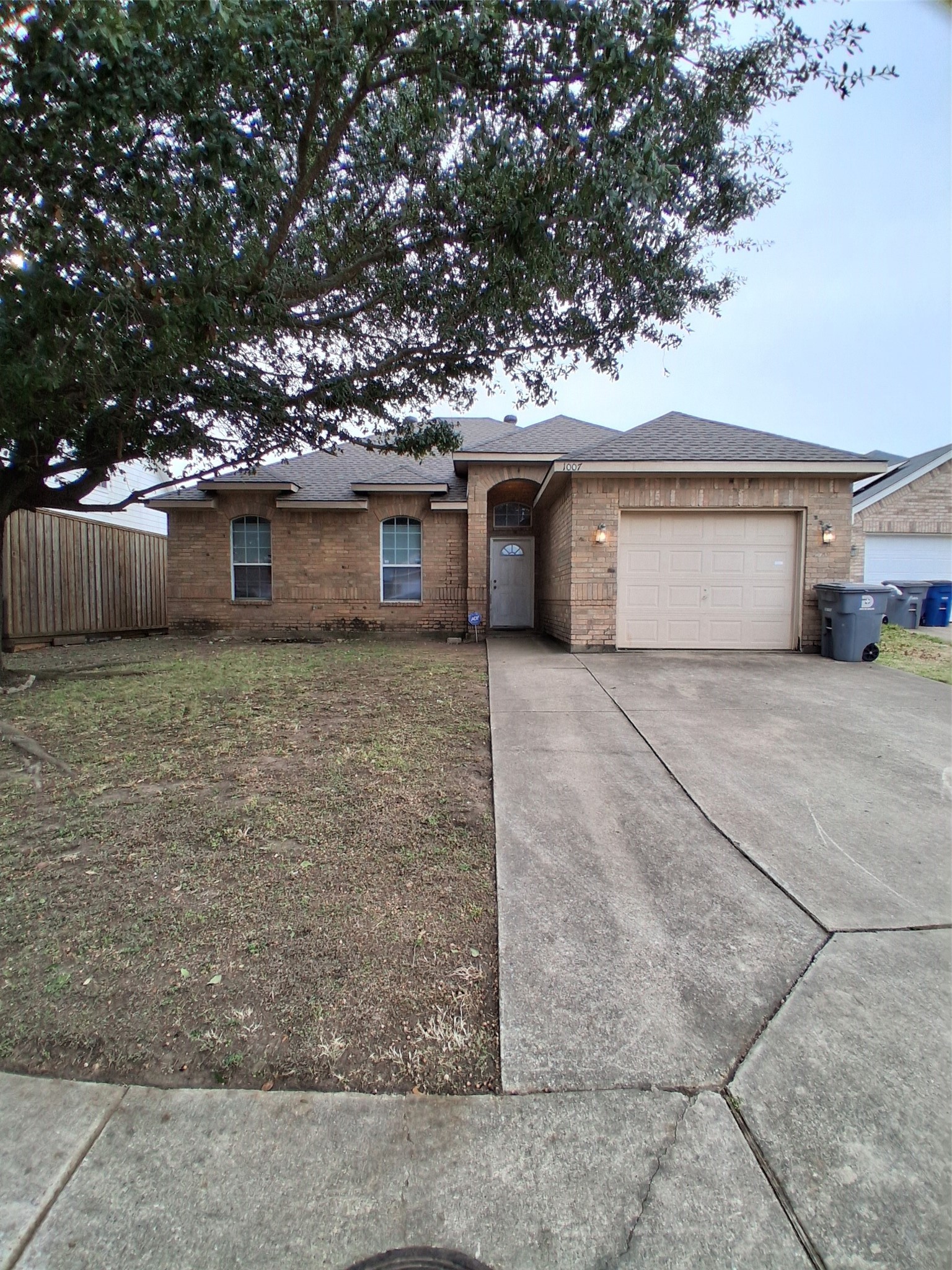 1007 Boquillas Court Dallas TX 75217