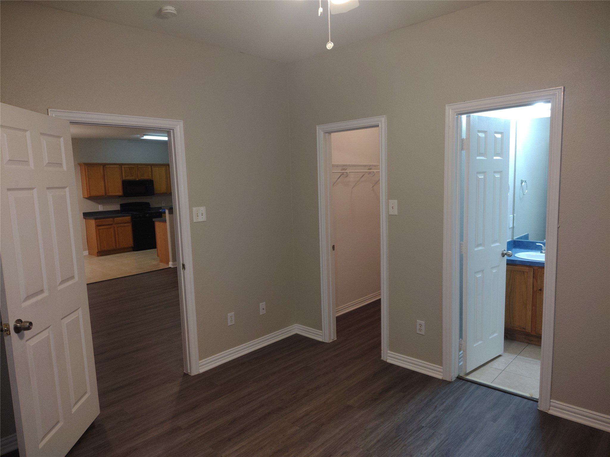 1007 Boquillas Court Dallas TX 75217
