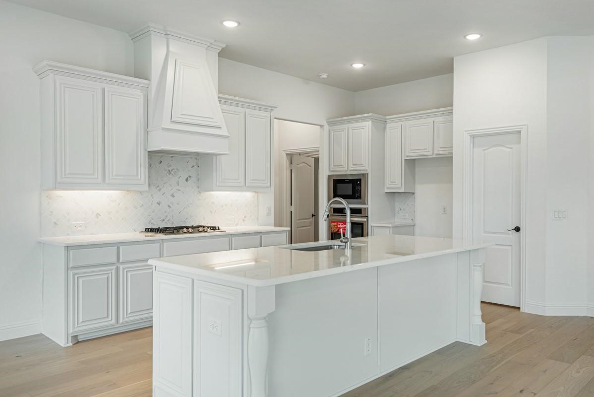 1073 Canuela Way Justin TX 76247