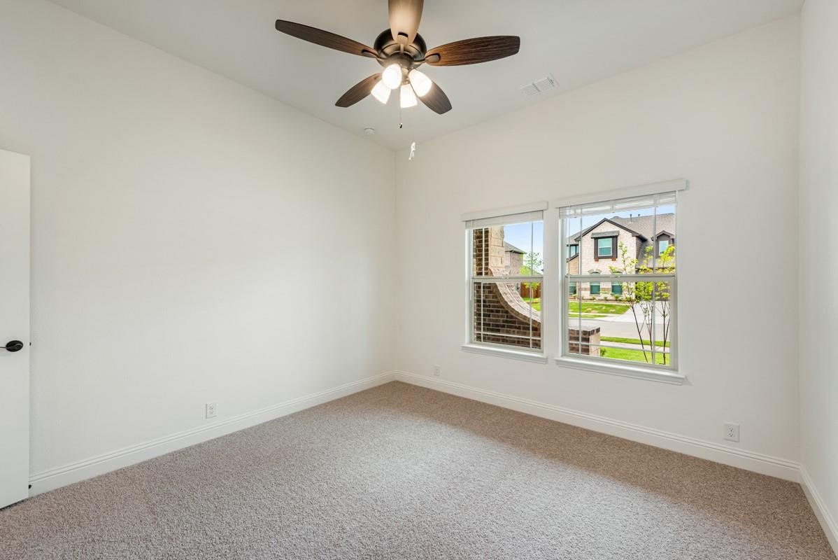 1073 Canuela Way Justin TX 76247